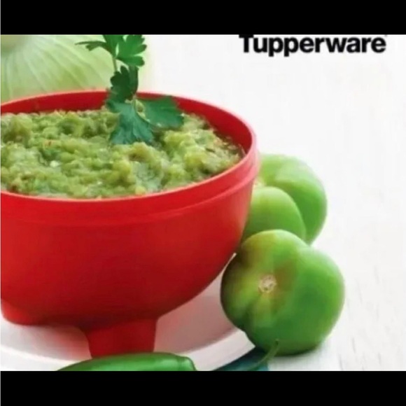 Tupperware Red/Green Guacamole Salsa Bowl Set - Picture 3 of 9